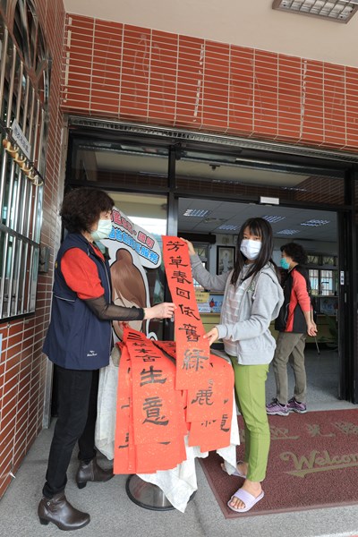 110年新春揮毫活動 (7)